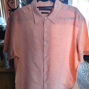 Men's 100% Linen Short Sleeve Shirt.